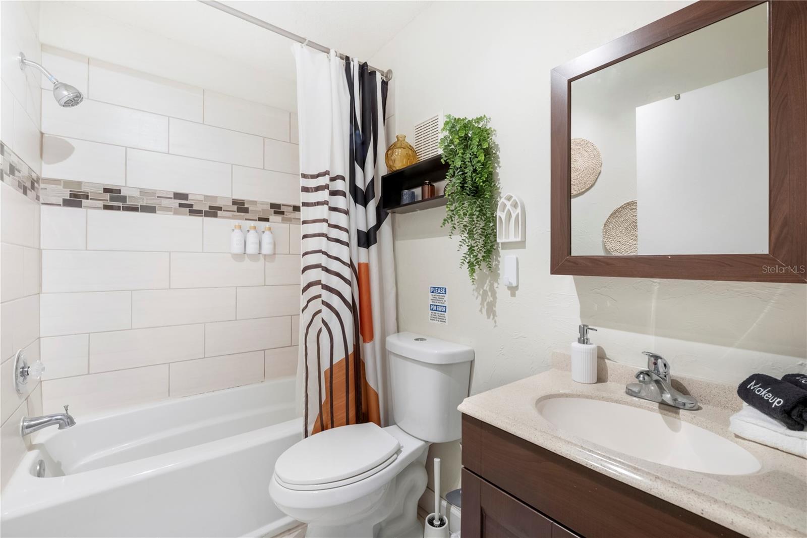 4018 SANDPOINTE DR — photo 22