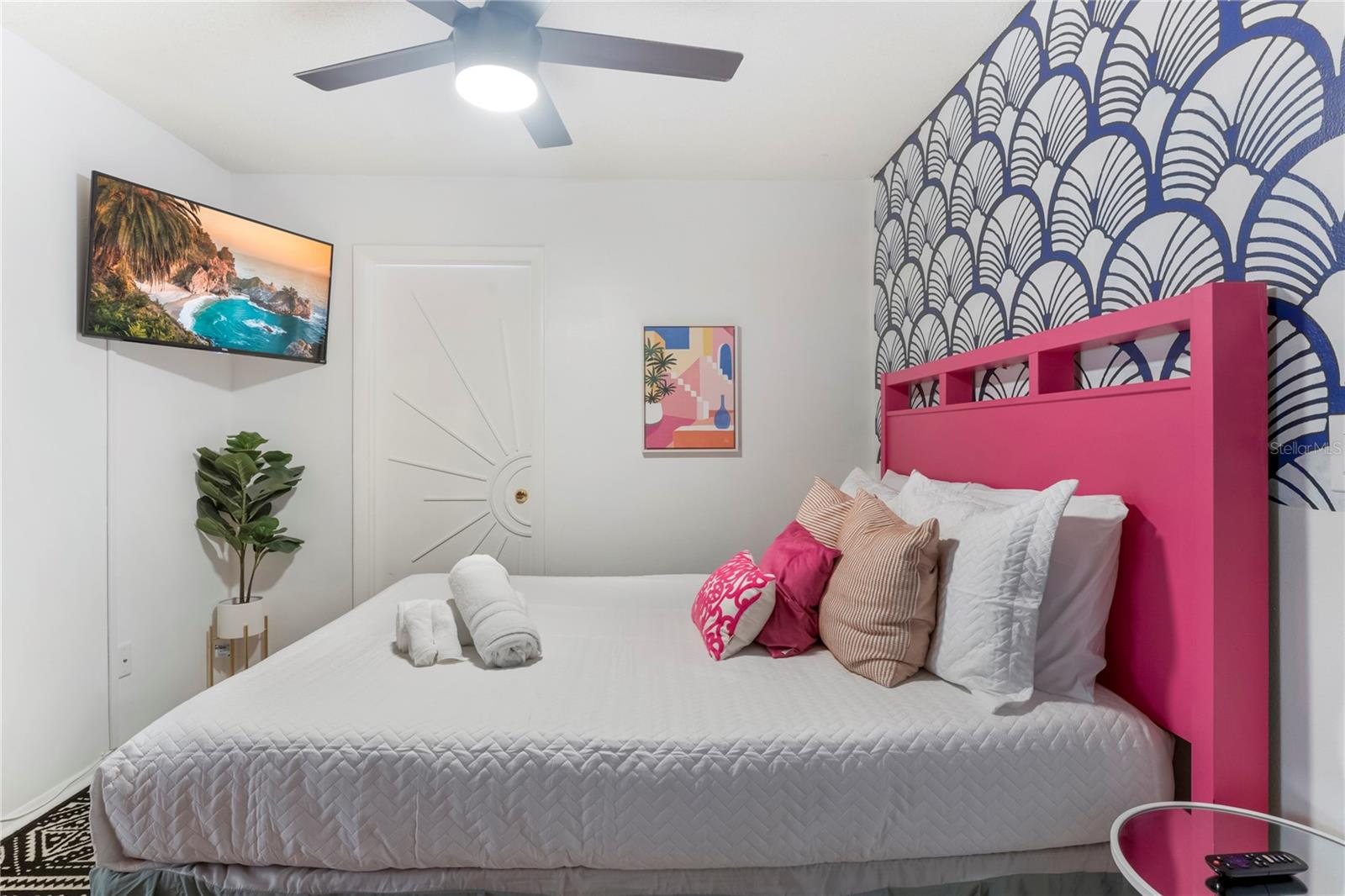 4018 SANDPOINTE DR — photo 18