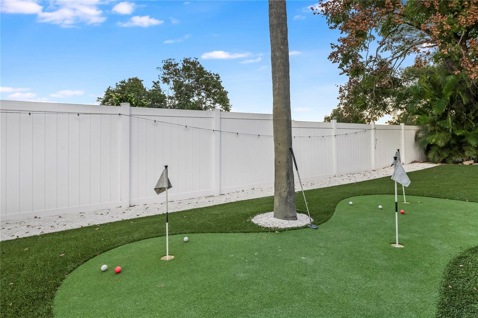 4018 SANDPOINTE DR — photo 64