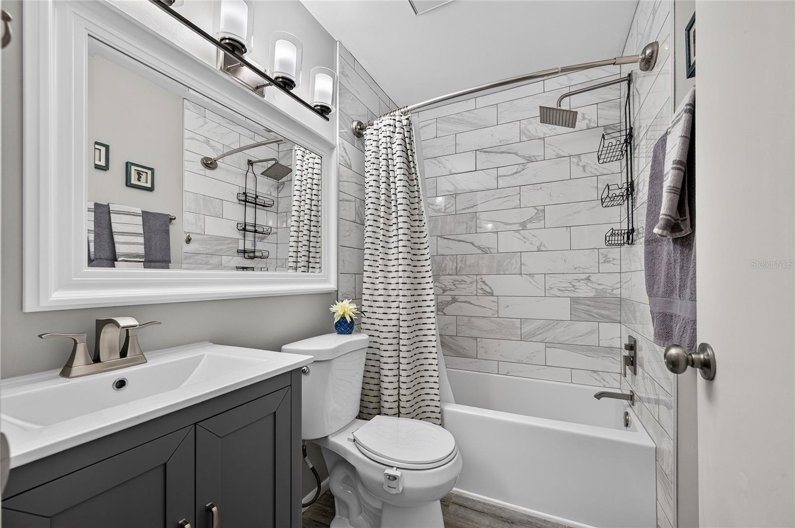 1634 STICKNEY POINT RD #34-202 — photo 37