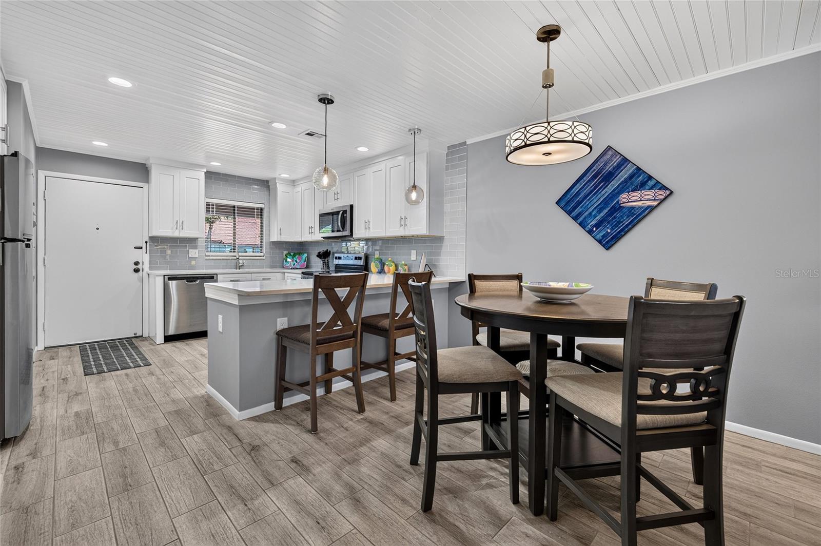 1634 STICKNEY POINT RD #34-202 — photo 12