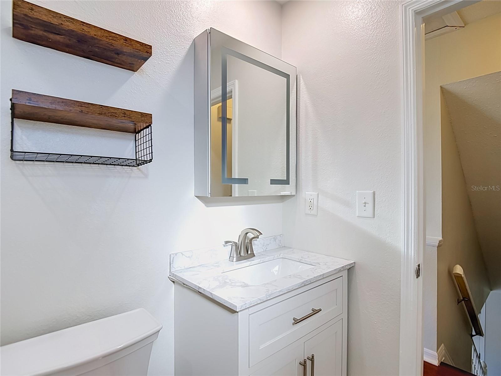 607 BREEZEWAY CT — photo 36