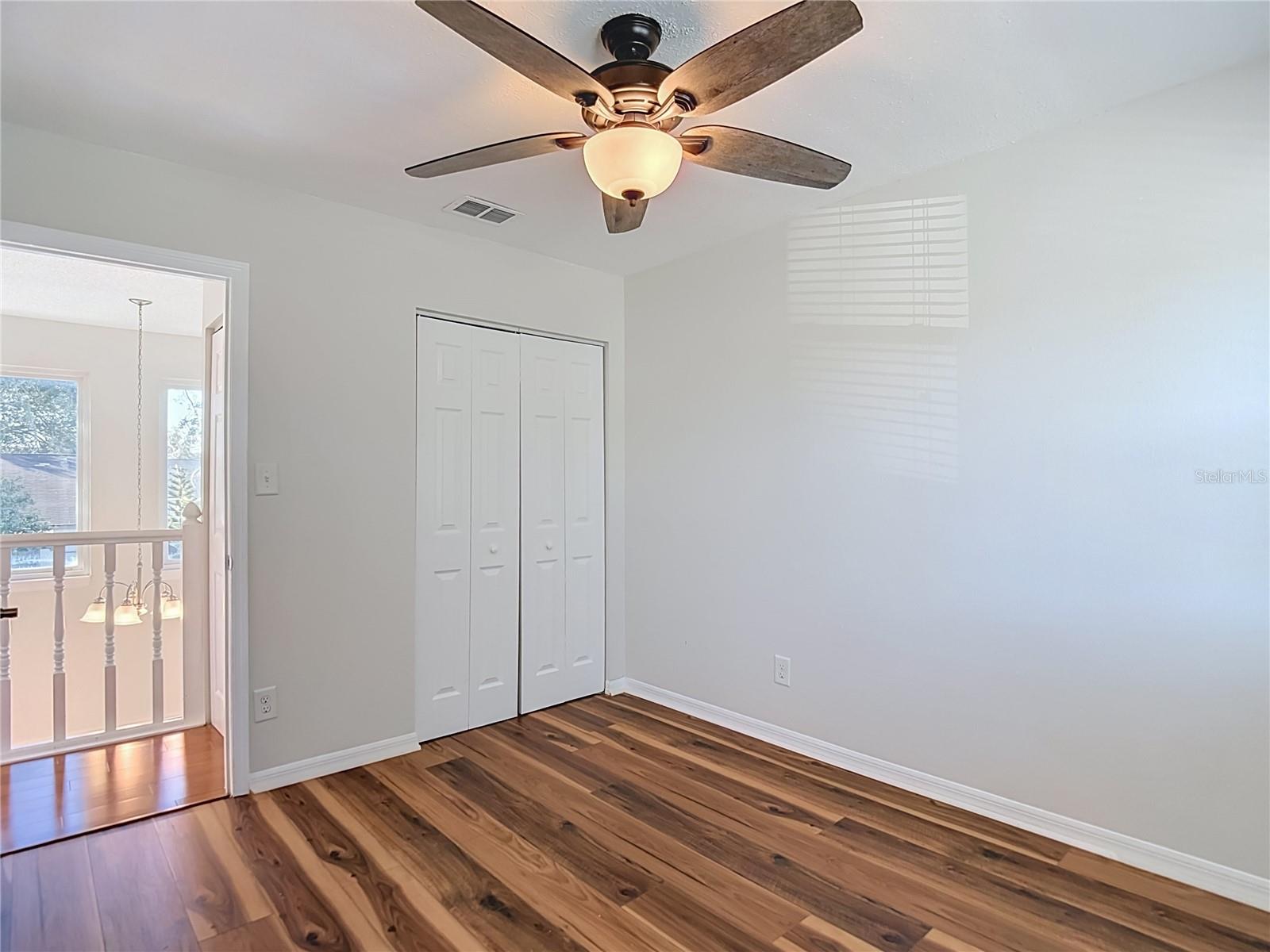 607 BREEZEWAY CT — photo 26