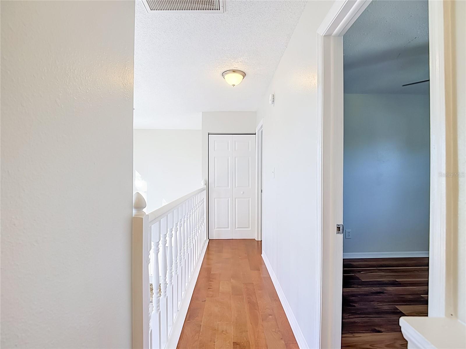 607 BREEZEWAY CT — photo 39