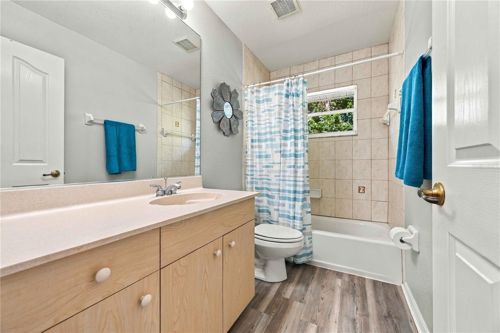 4840 FOXHALL RD — photo 27