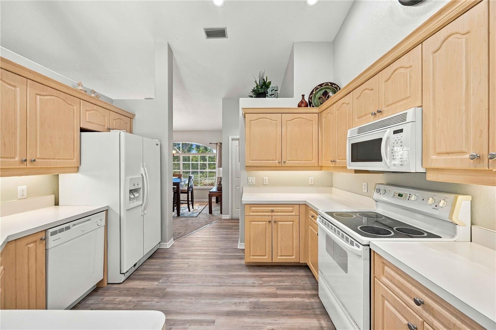 4840 FOXHALL RD — photo 15