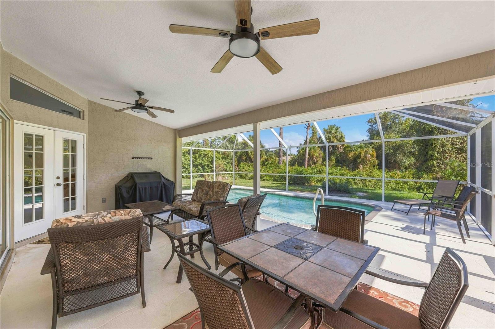 4840 FOXHALL RD — photo 40