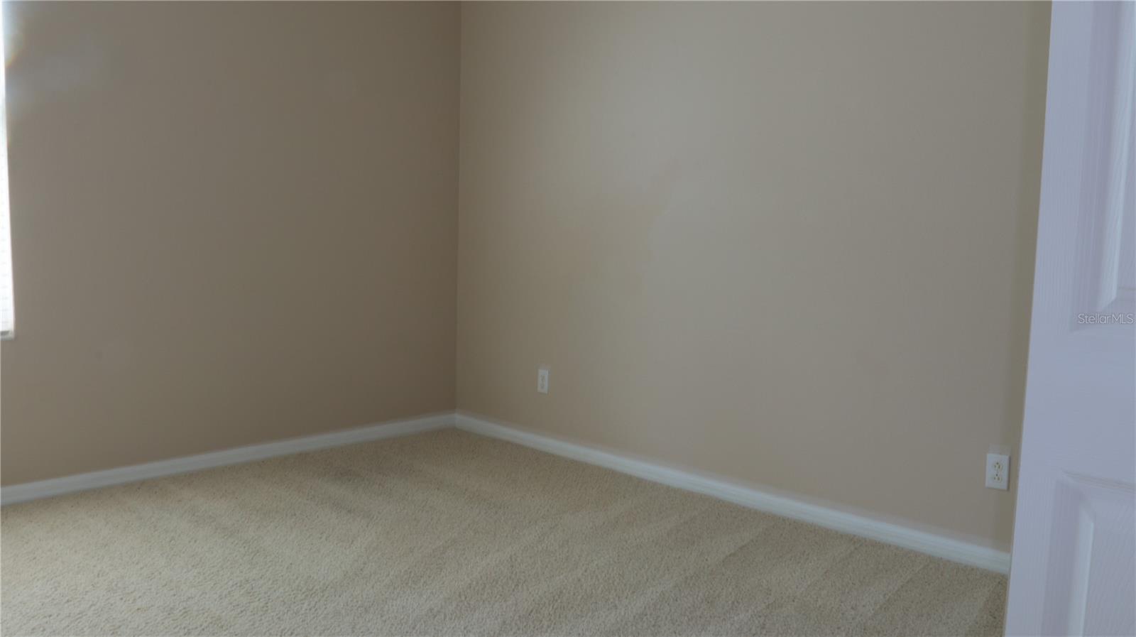 2552 HOBBLEBRUSH DR — photo 20