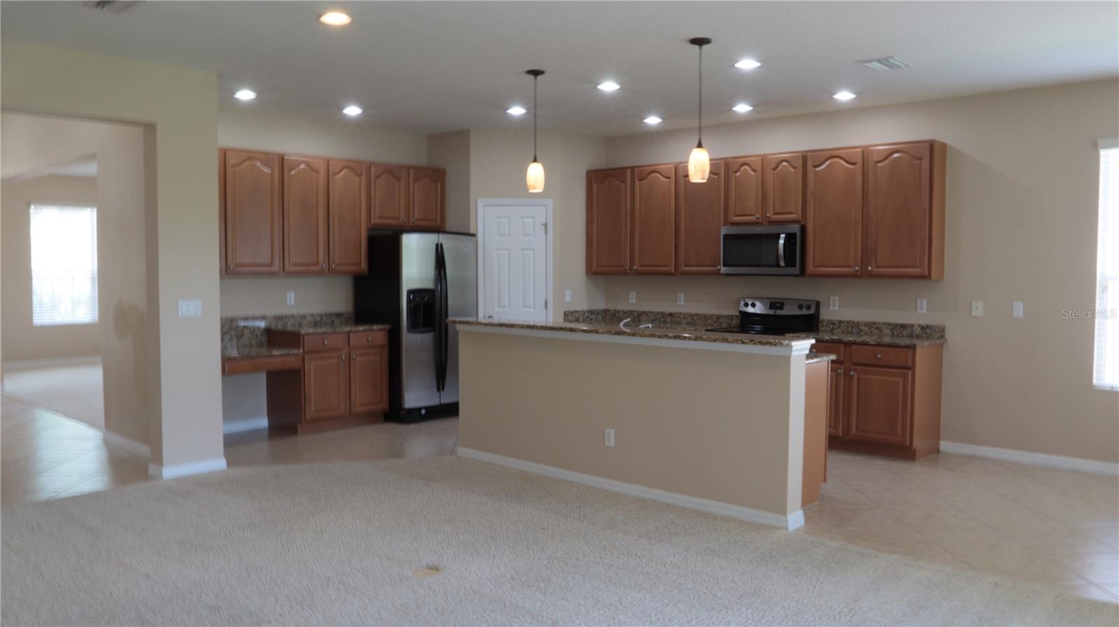 2552 HOBBLEBRUSH DR — photo 4