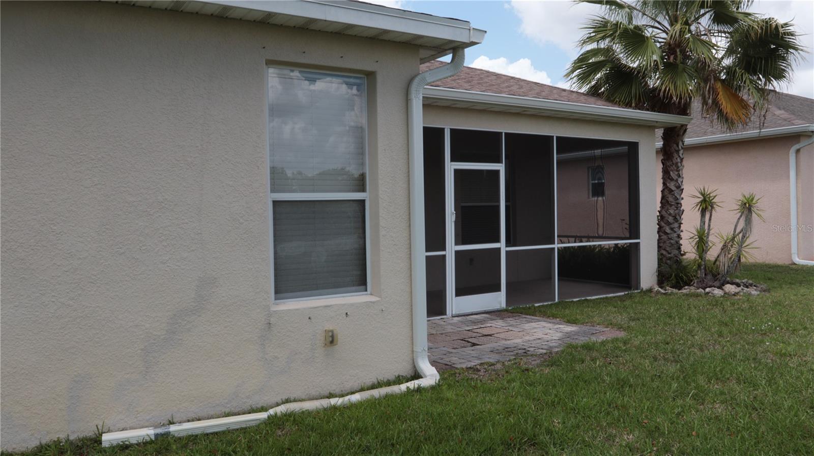 2552 HOBBLEBRUSH DR — photo 29