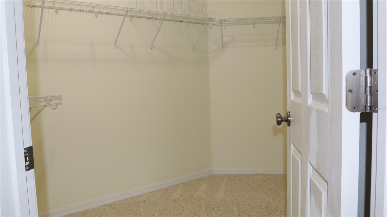 2552 HOBBLEBRUSH DR — photo 13