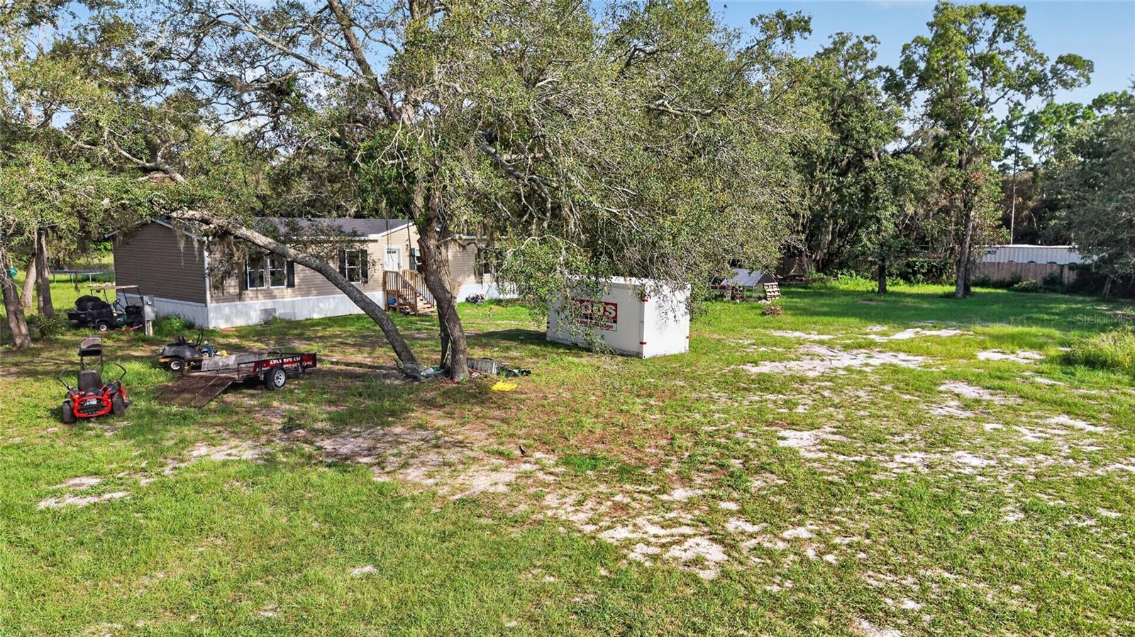 17538 EVELYN CT — photo 37