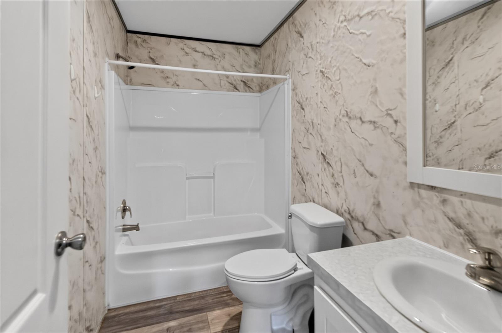 17538 EVELYN CT — photo 6