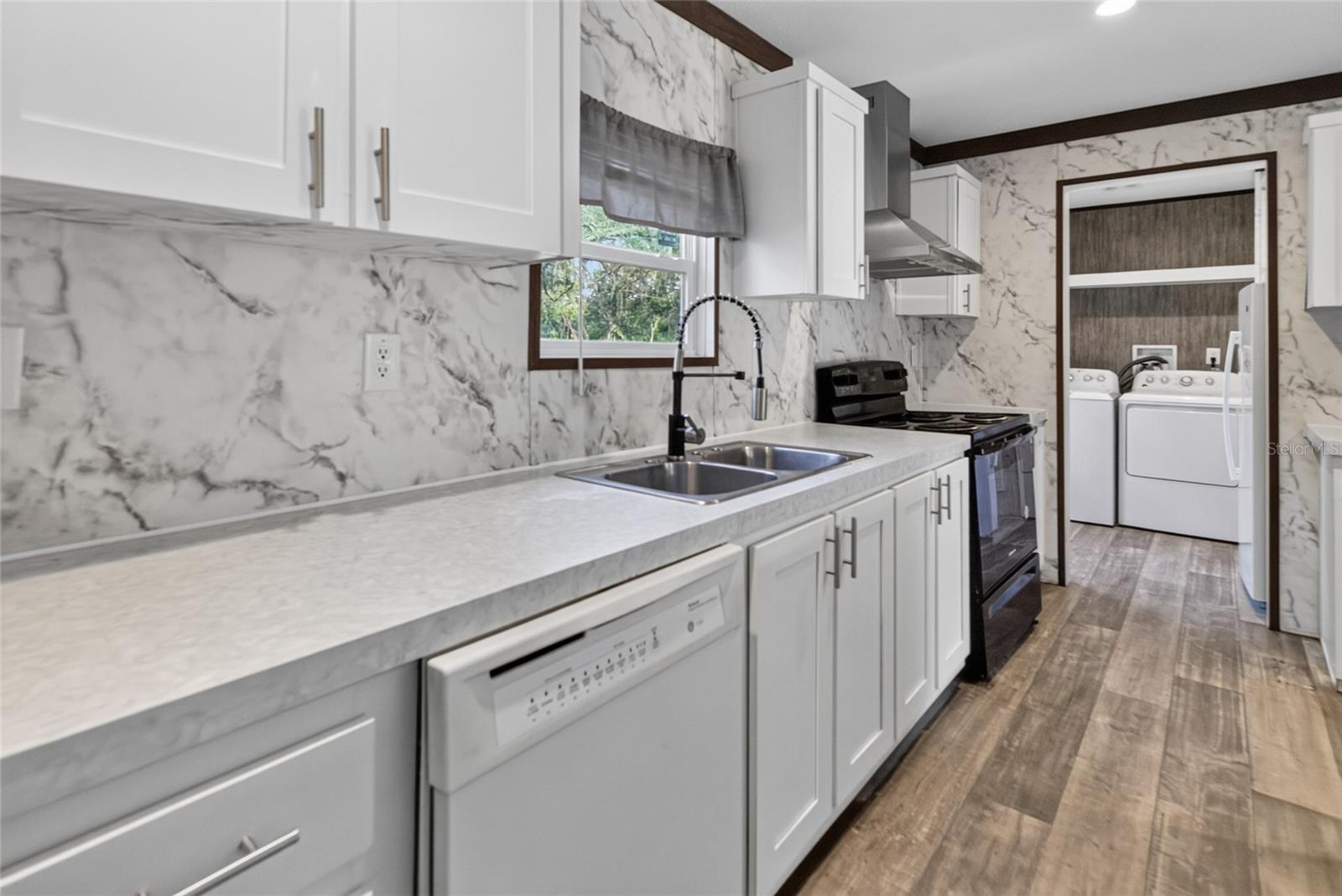 17538 EVELYN CT — photo 20