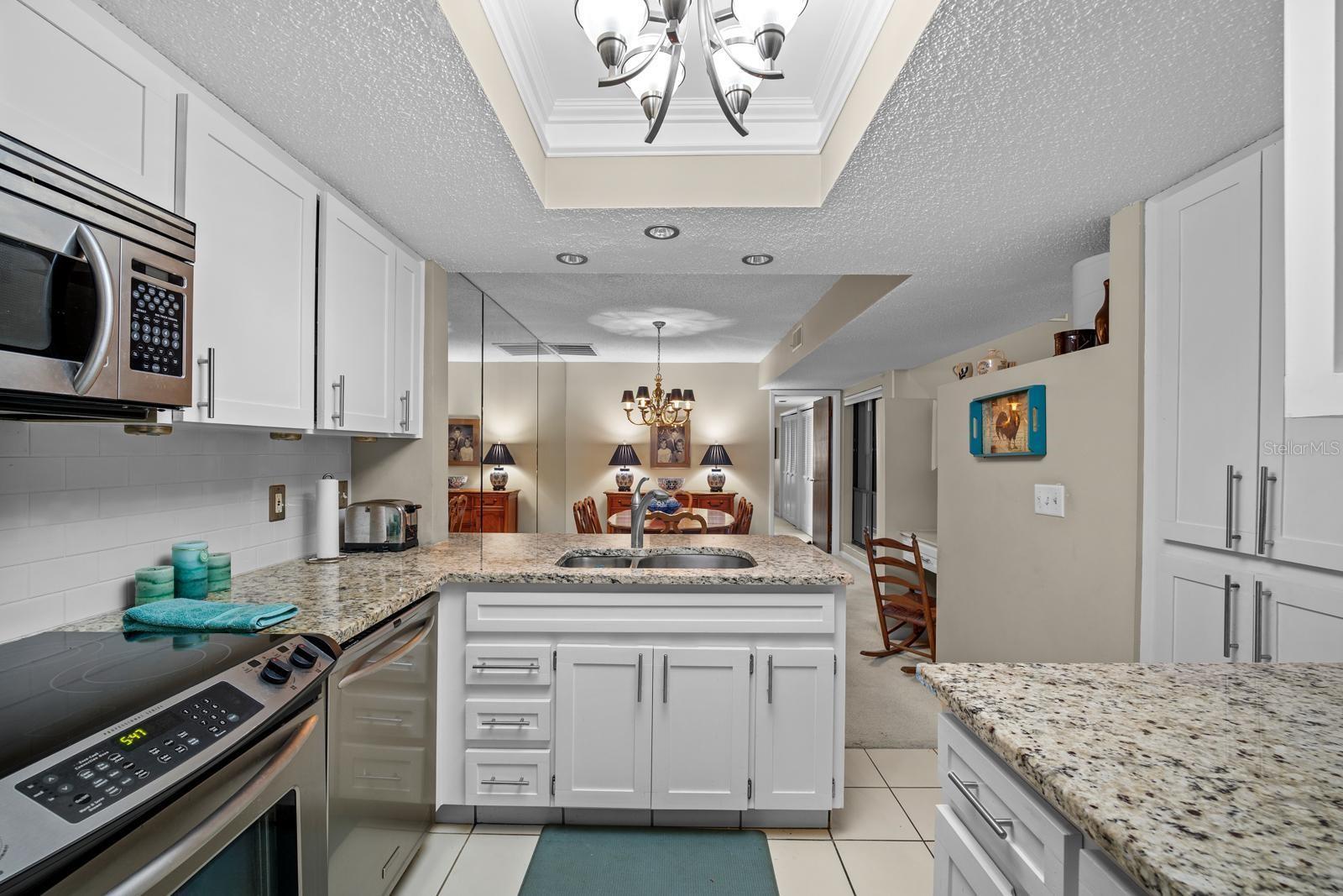 5019 UMBER WAY S — photo 10