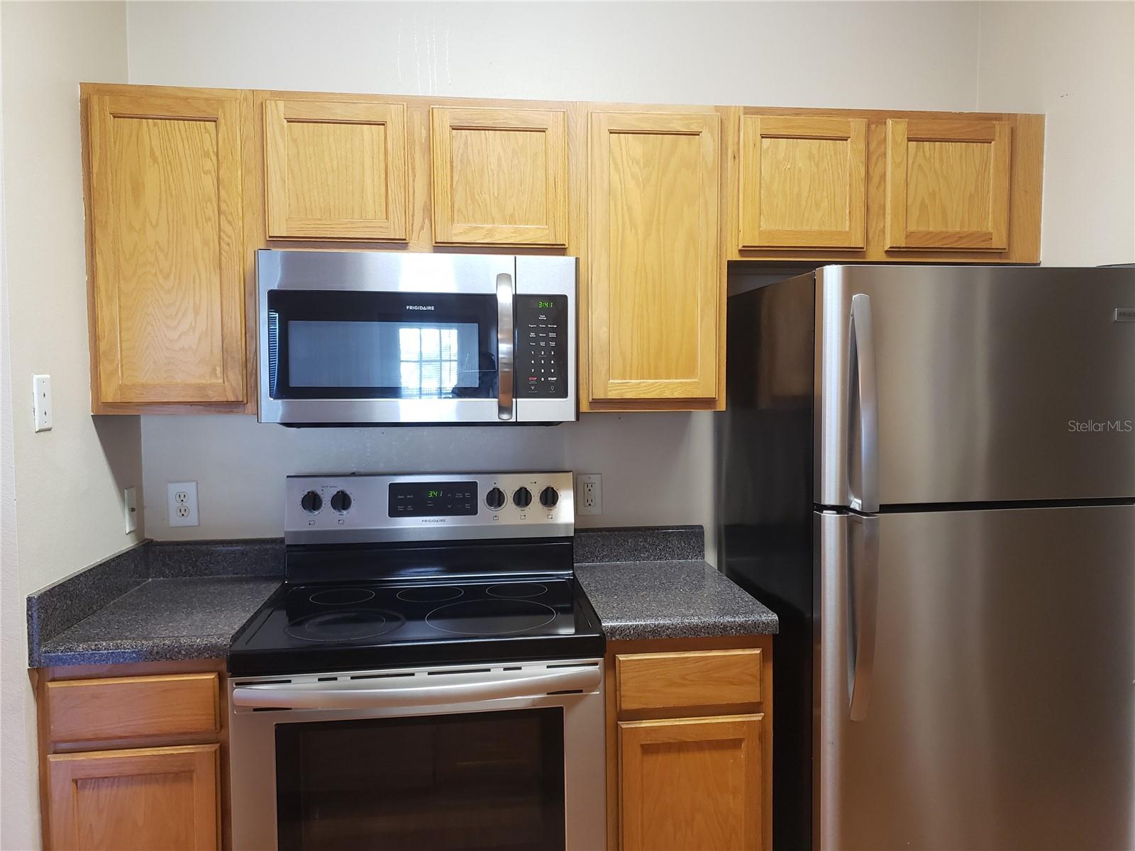 4802 51ST ST W #1818 — photo 3