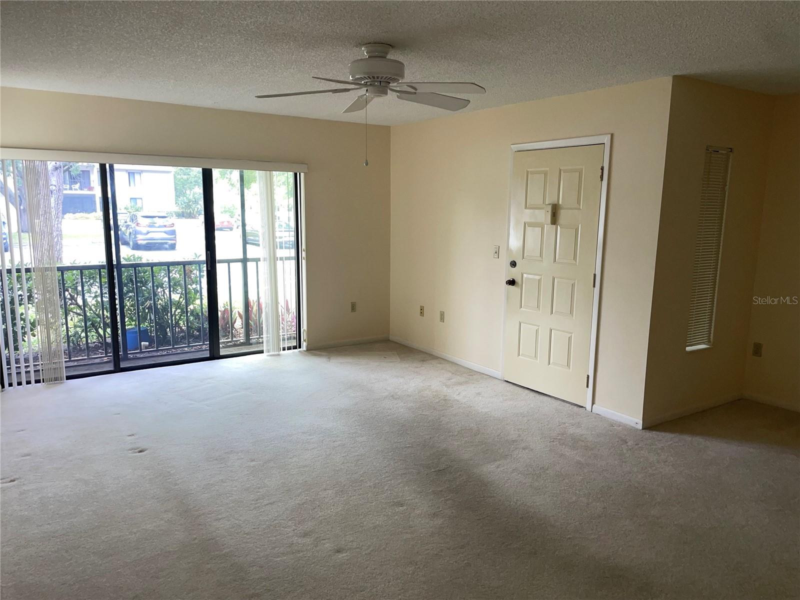 2642 PINE RIDGE WAY S #D1 — photo 2