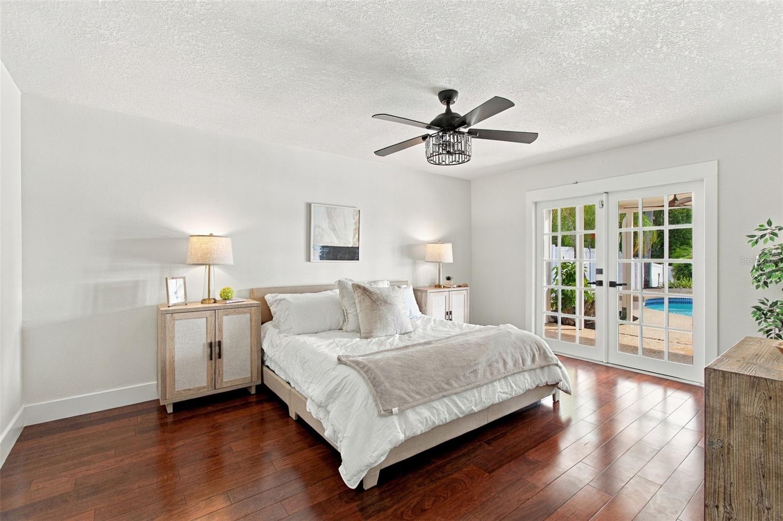 15113 ALEXIS DR — photo 37