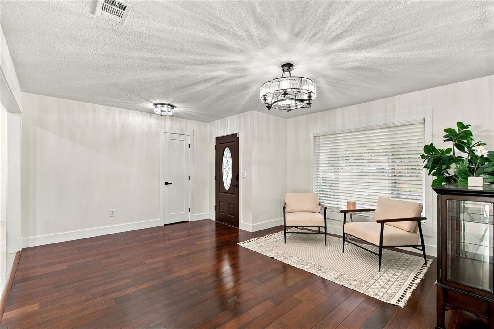 15113 ALEXIS DR — photo 26