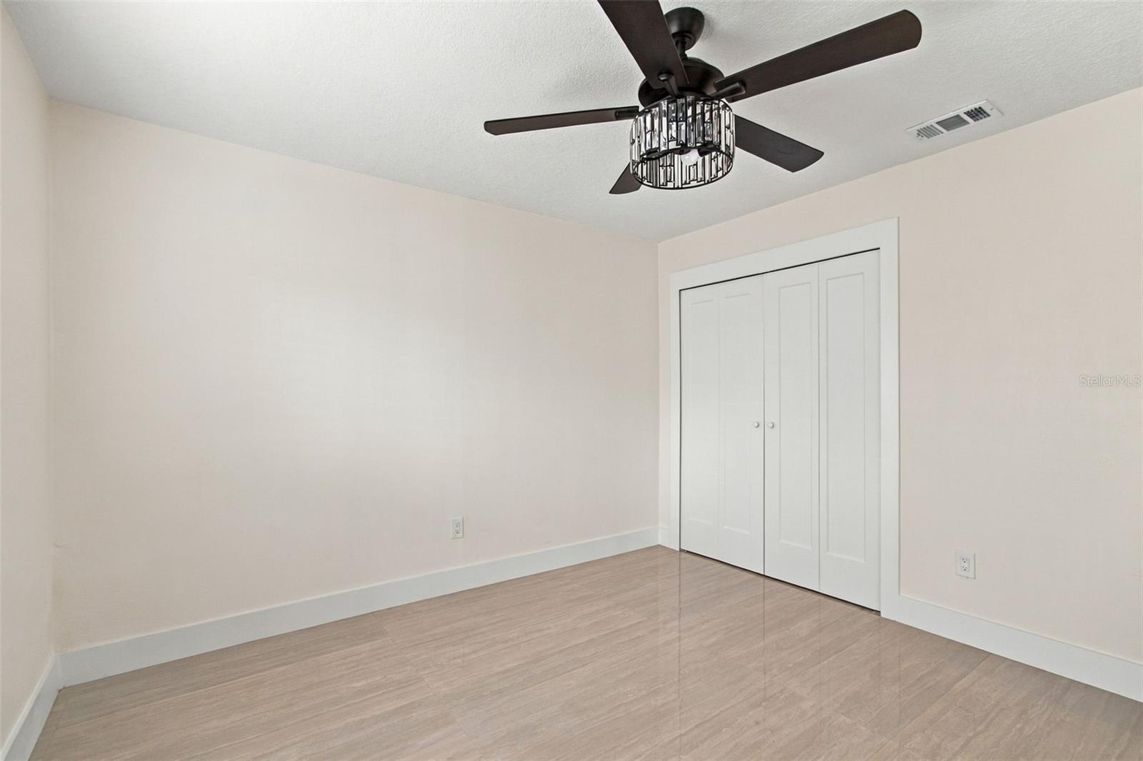 15113 ALEXIS DR — photo 30