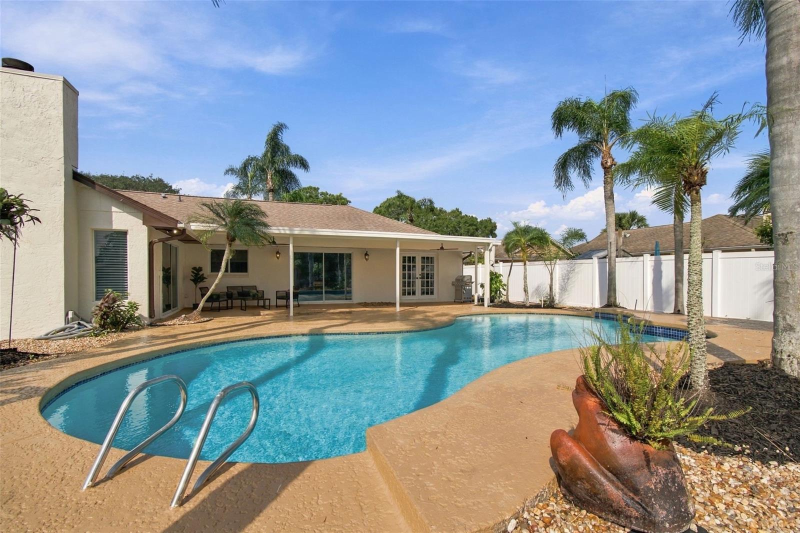 15113 ALEXIS DR — photo 44