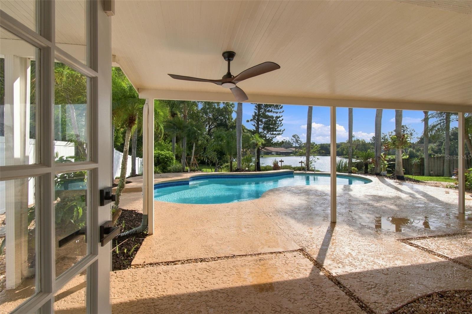 15113 ALEXIS DR — photo 8