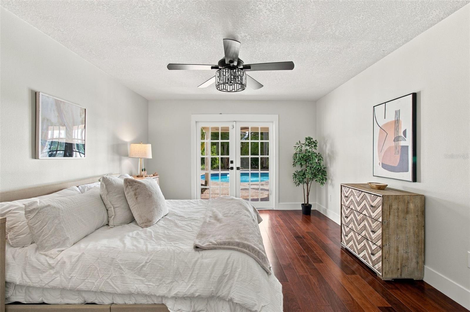 15113 ALEXIS DR — photo 36