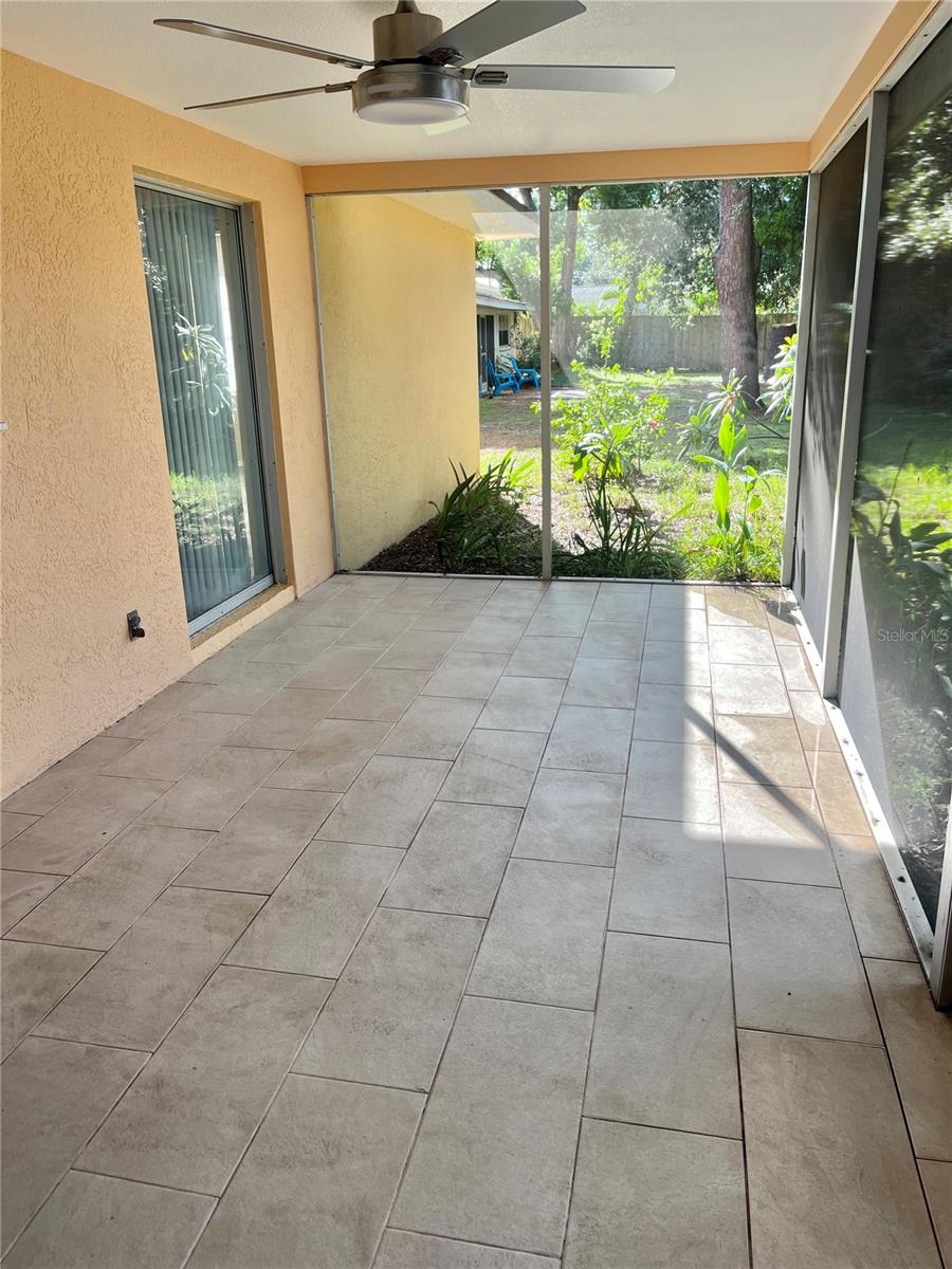 2080 SUN TREE CIR N — photo 14