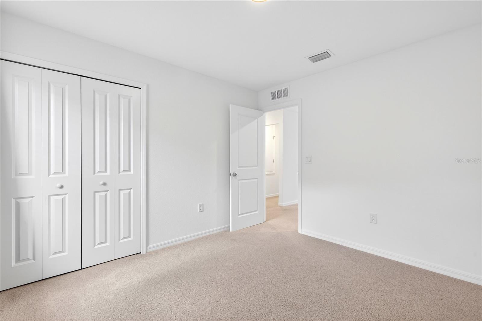 3809 AMBERSWEET XING — photo 37