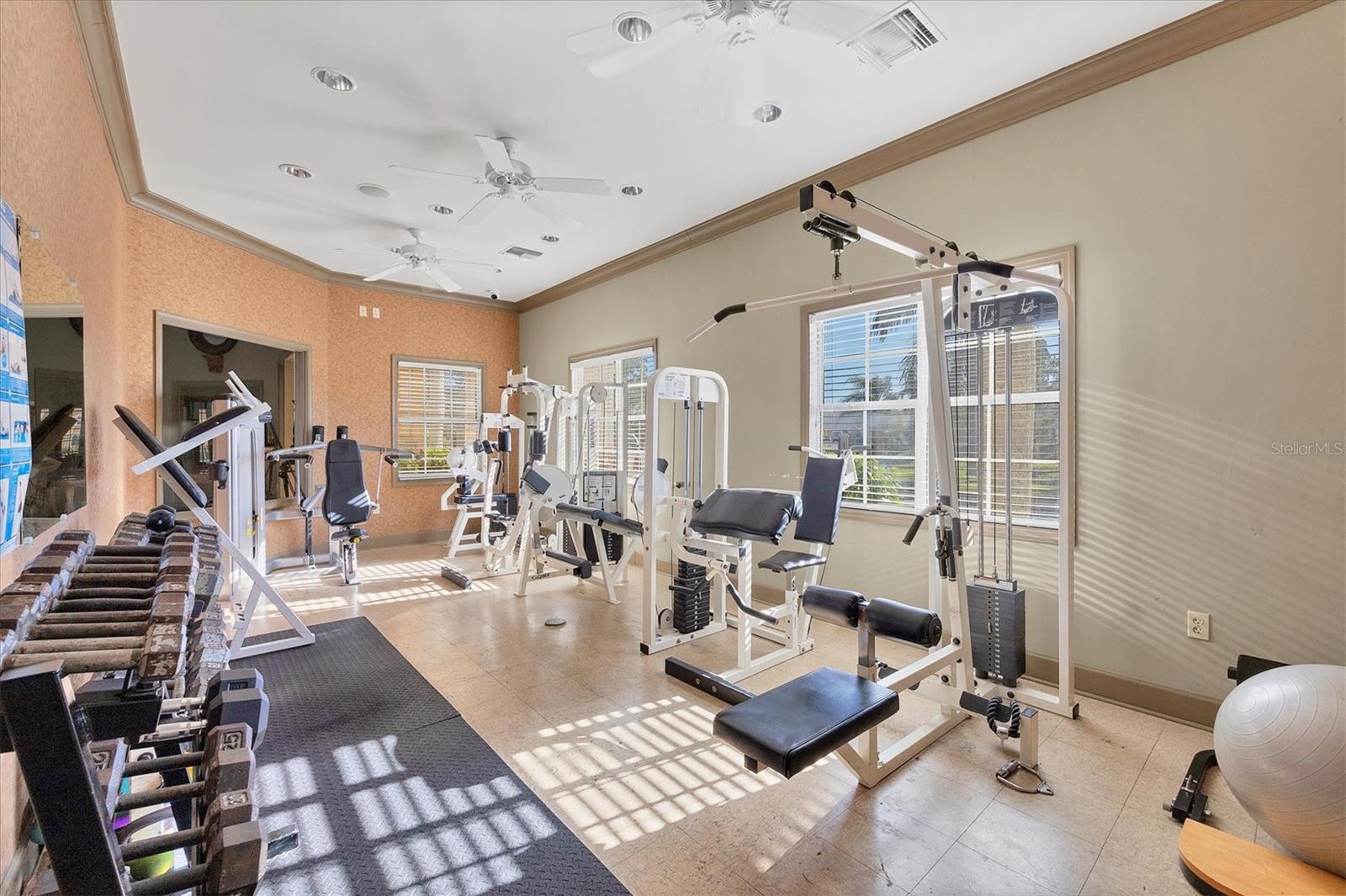 1195 VILLAGIO CIR #206 — photo 32