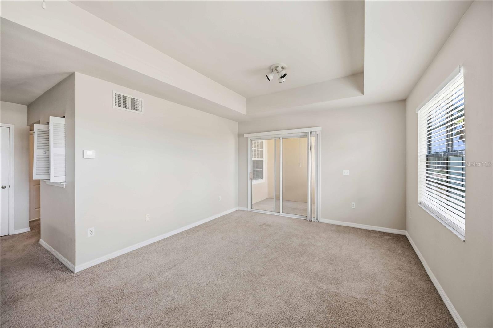 1195 VILLAGIO CIR #206 — photo 9