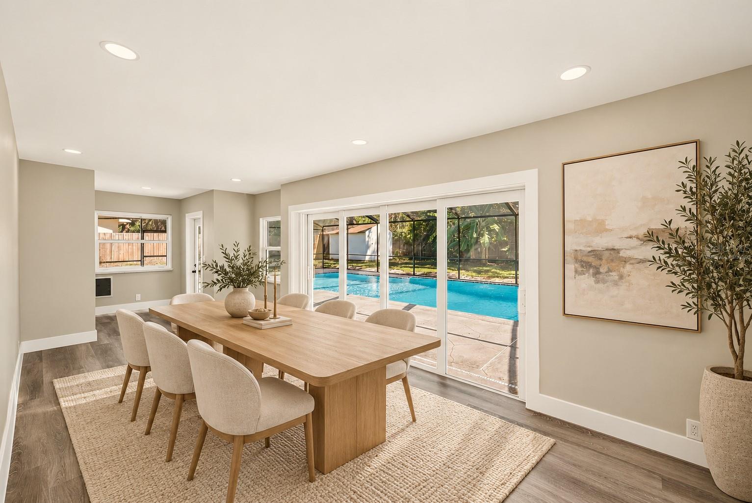 1595 OAK LN — photo 18
