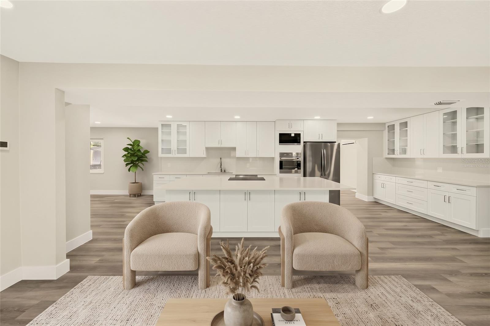 1595 OAK LN — photo 9
