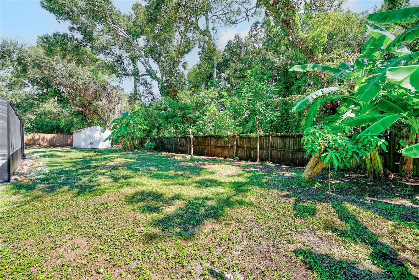 1595 OAK LN — photo 53