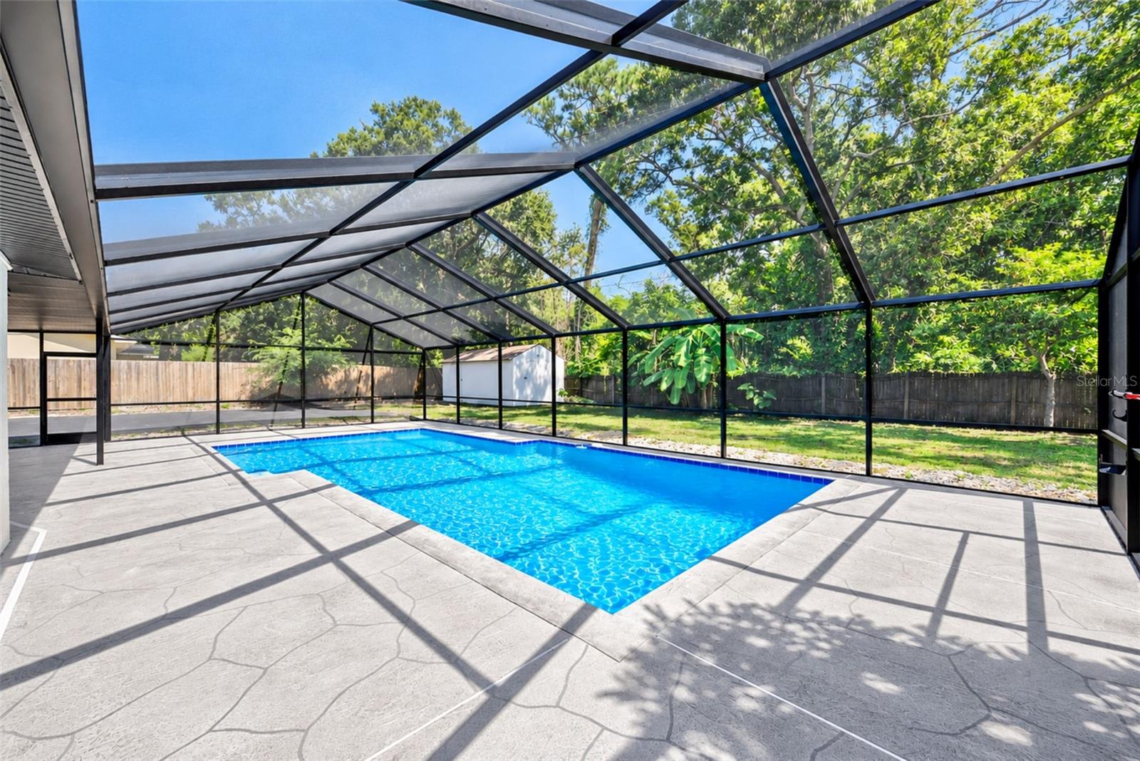 1595 OAK LN — photo 47