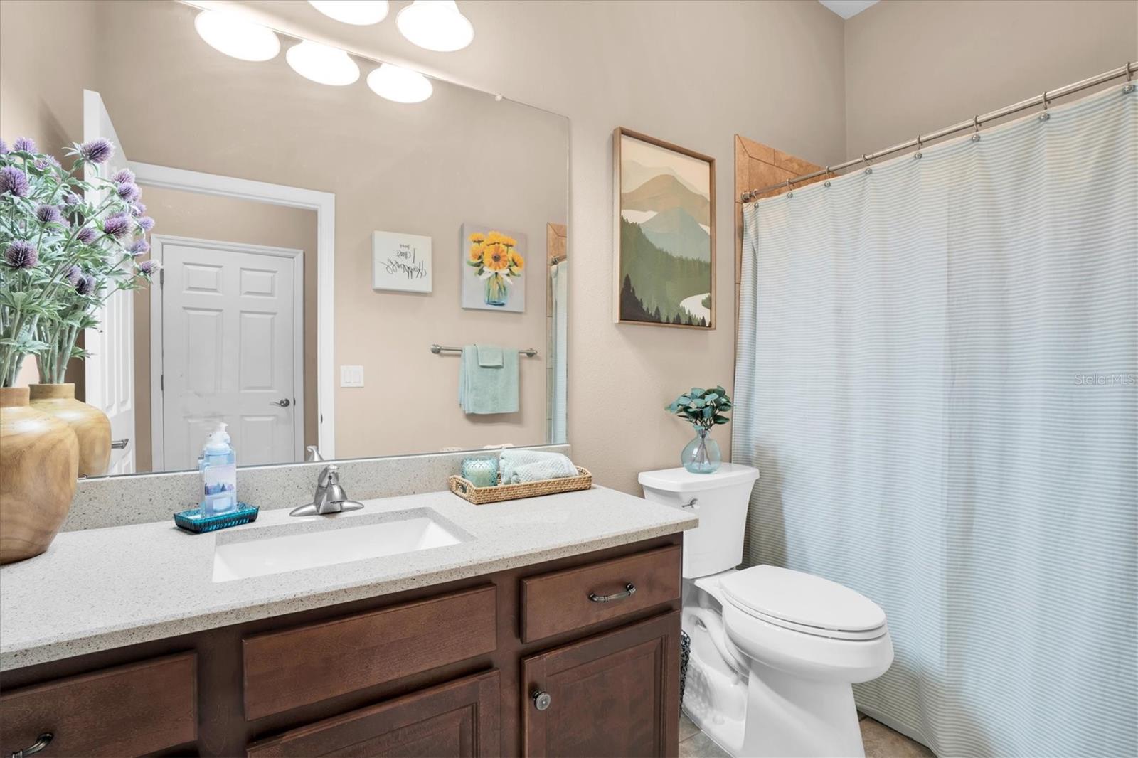 1212 LOREA LN — photo 35