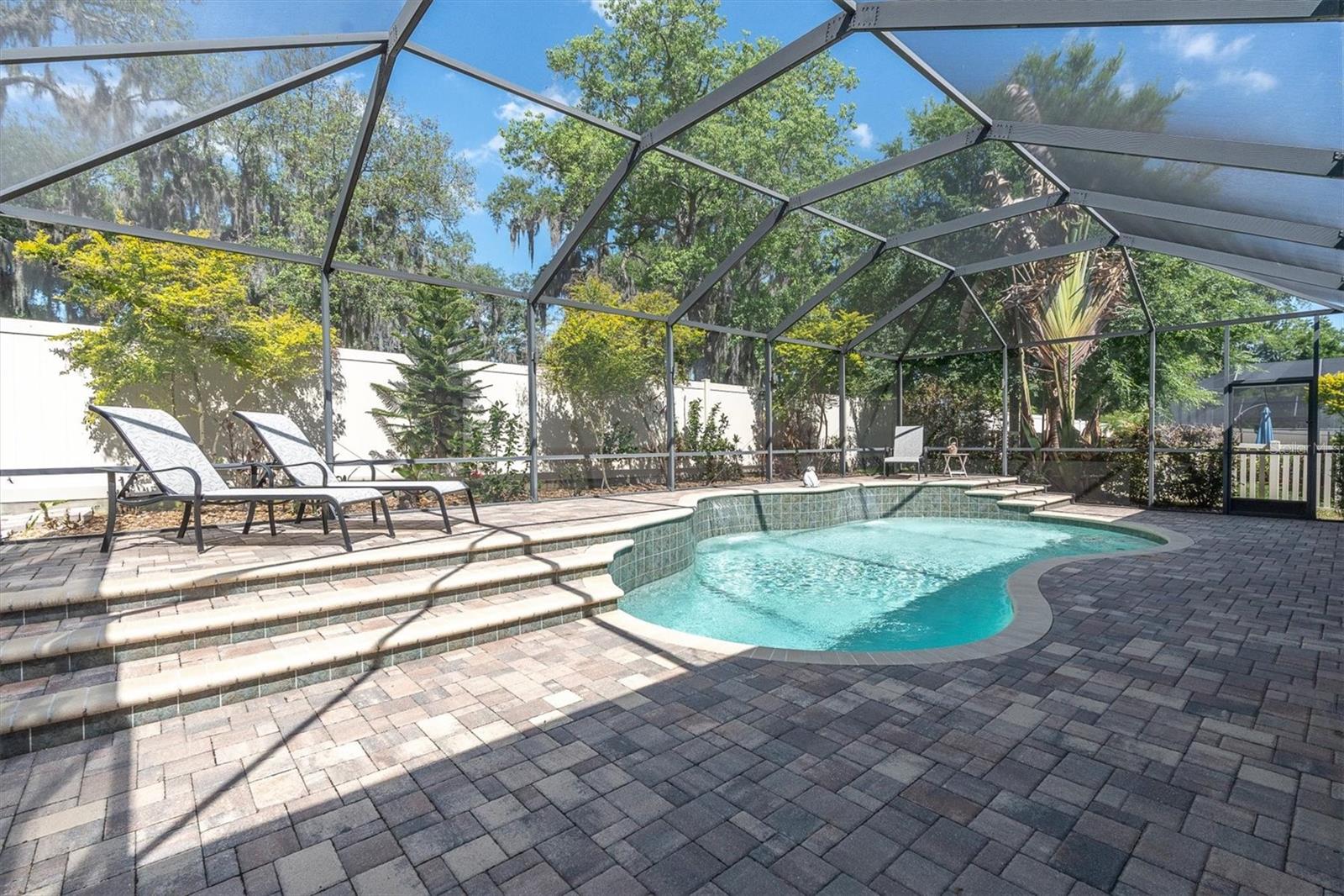 1212 LOREA LN — photo 48