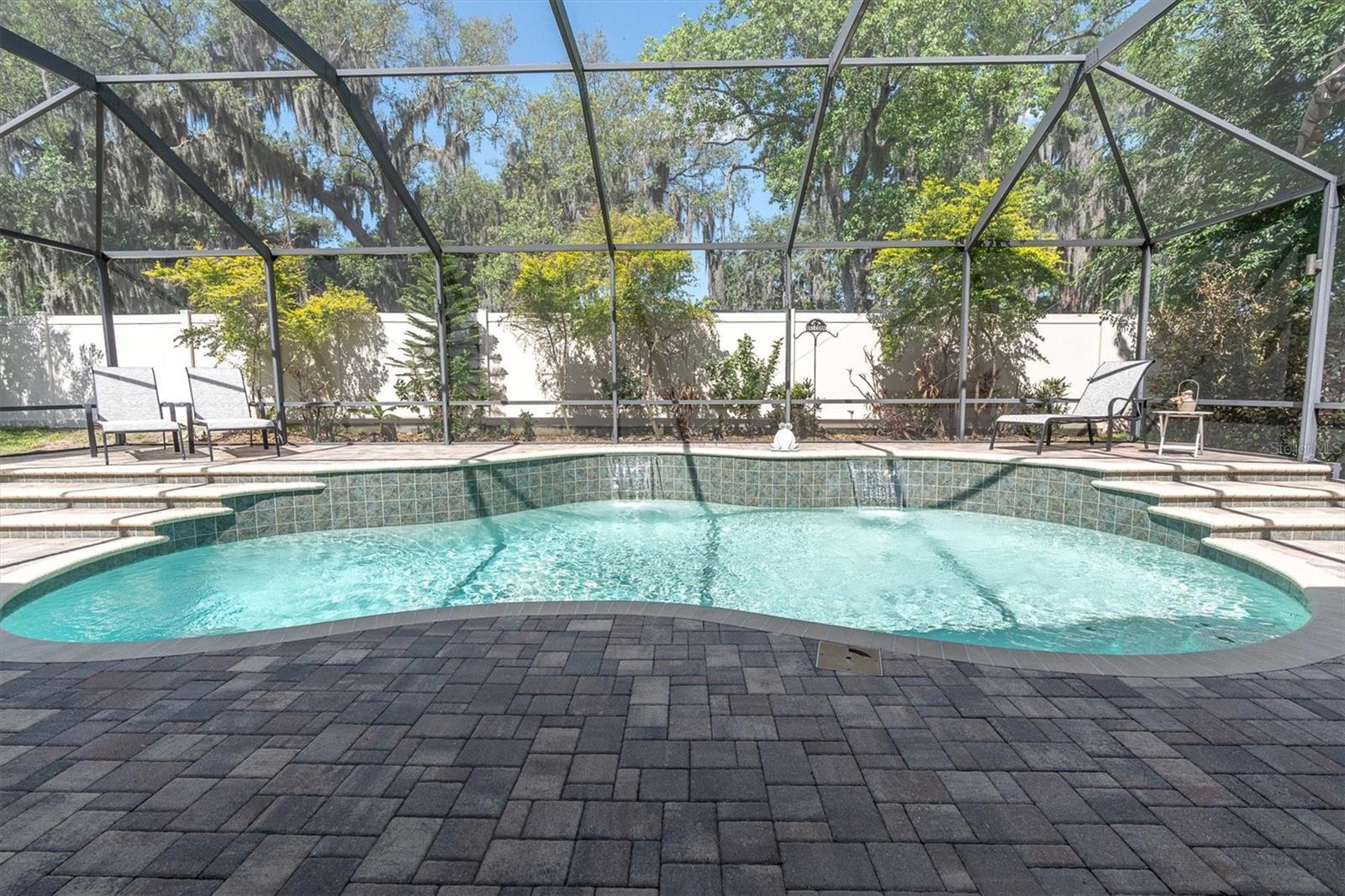 1212 LOREA LN — photo 46