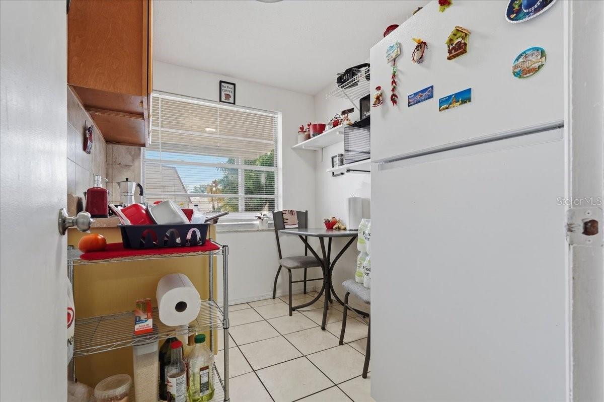 7603 WOODLAND OAKS CT — photo 39
