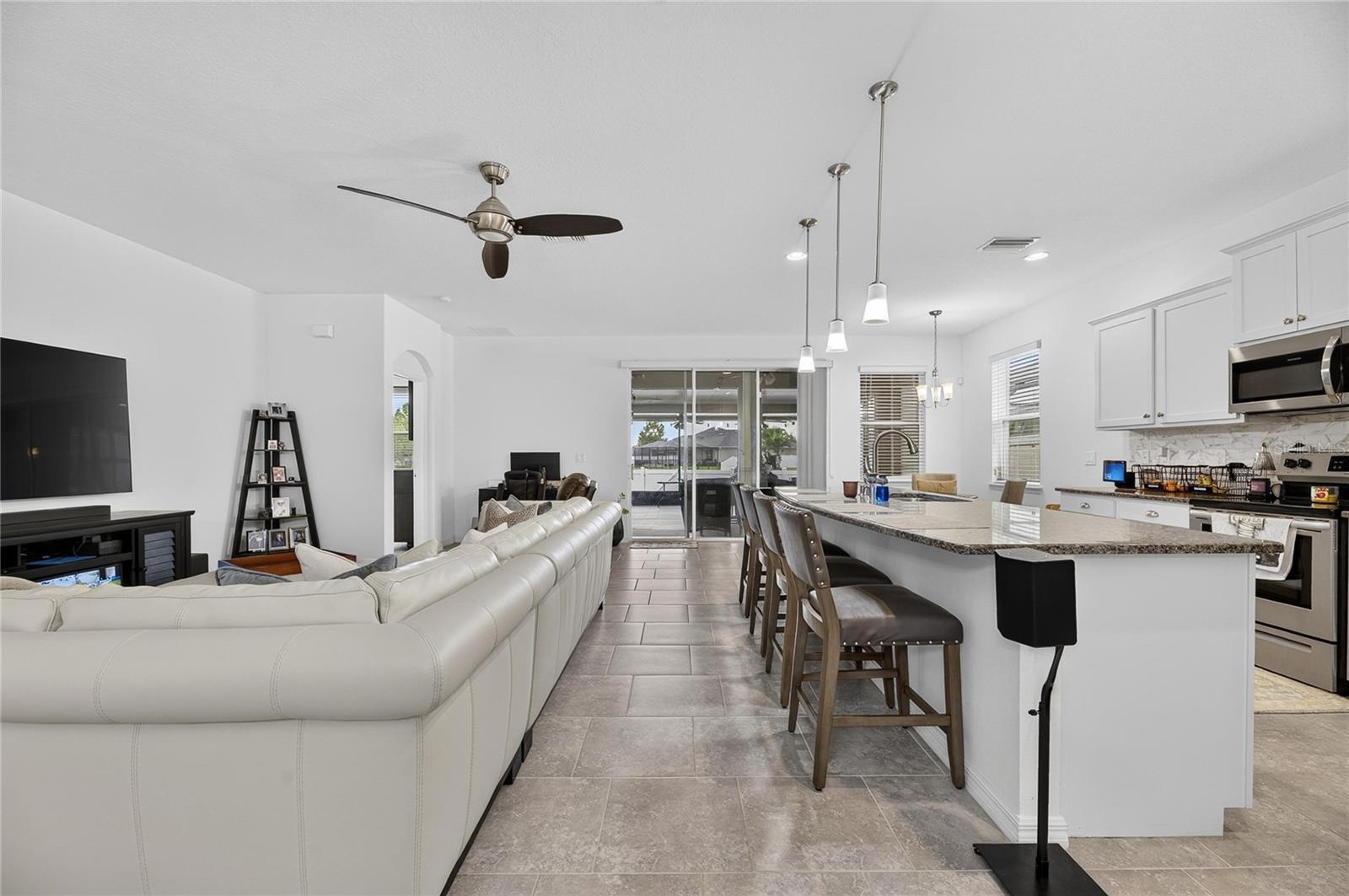 10619 SCENIC HOLLOW DR — photo 10