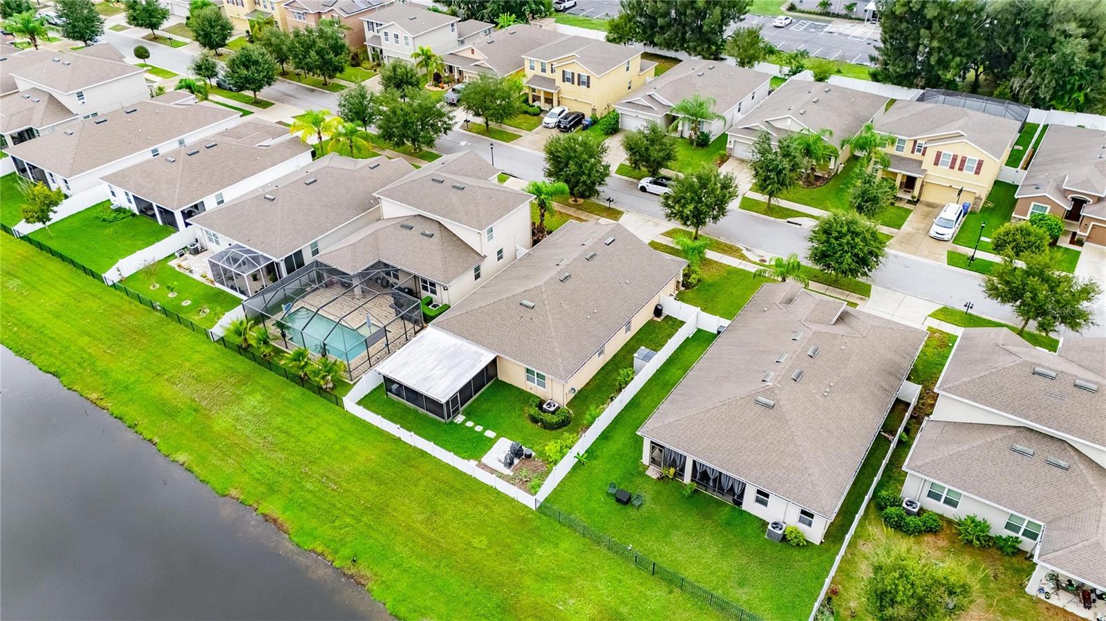 10619 SCENIC HOLLOW DR — photo 75