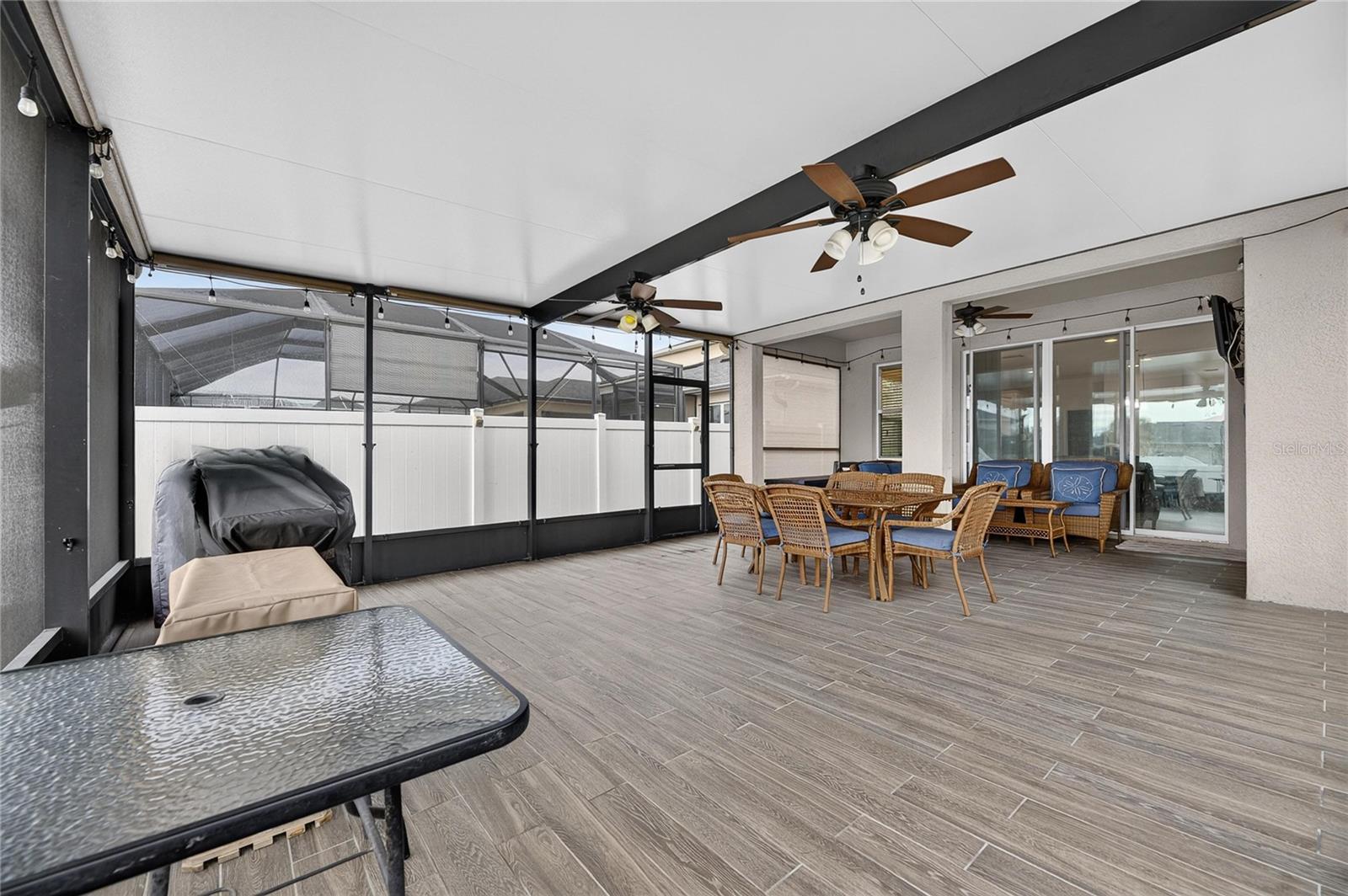 10619 SCENIC HOLLOW DR — photo 41