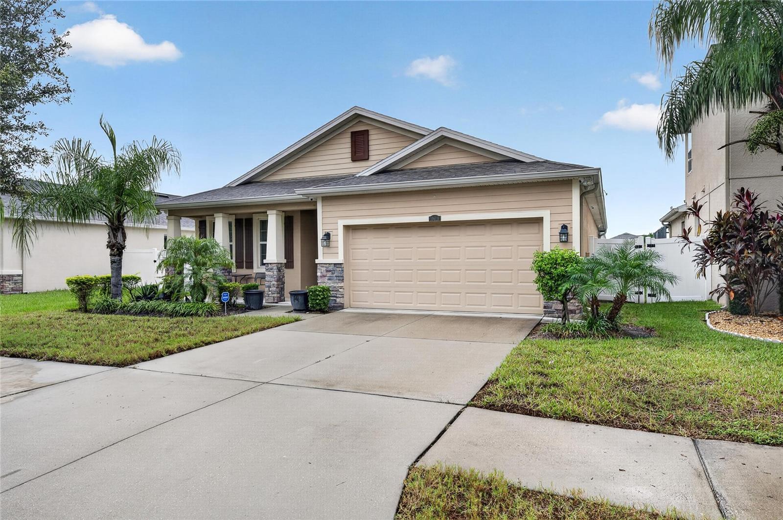 10619 SCENIC HOLLOW DR — photo 47