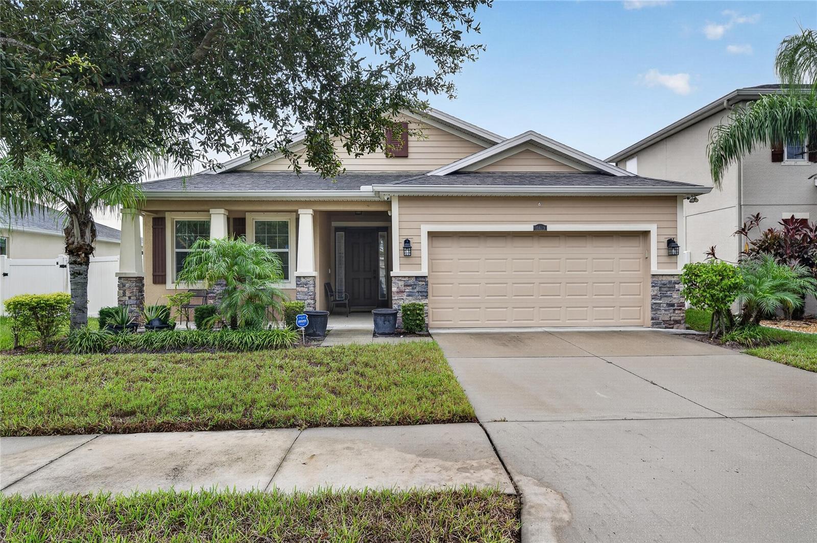 10619 SCENIC HOLLOW DR — photo 43