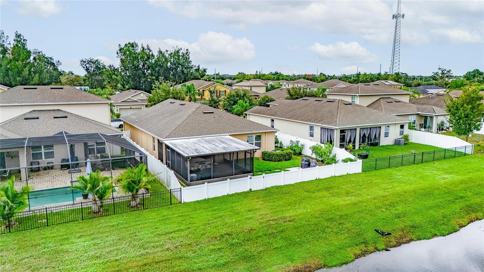 10619 SCENIC HOLLOW DR — photo 78