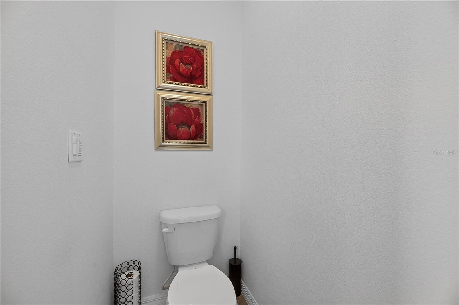 10619 SCENIC HOLLOW DR — photo 36
