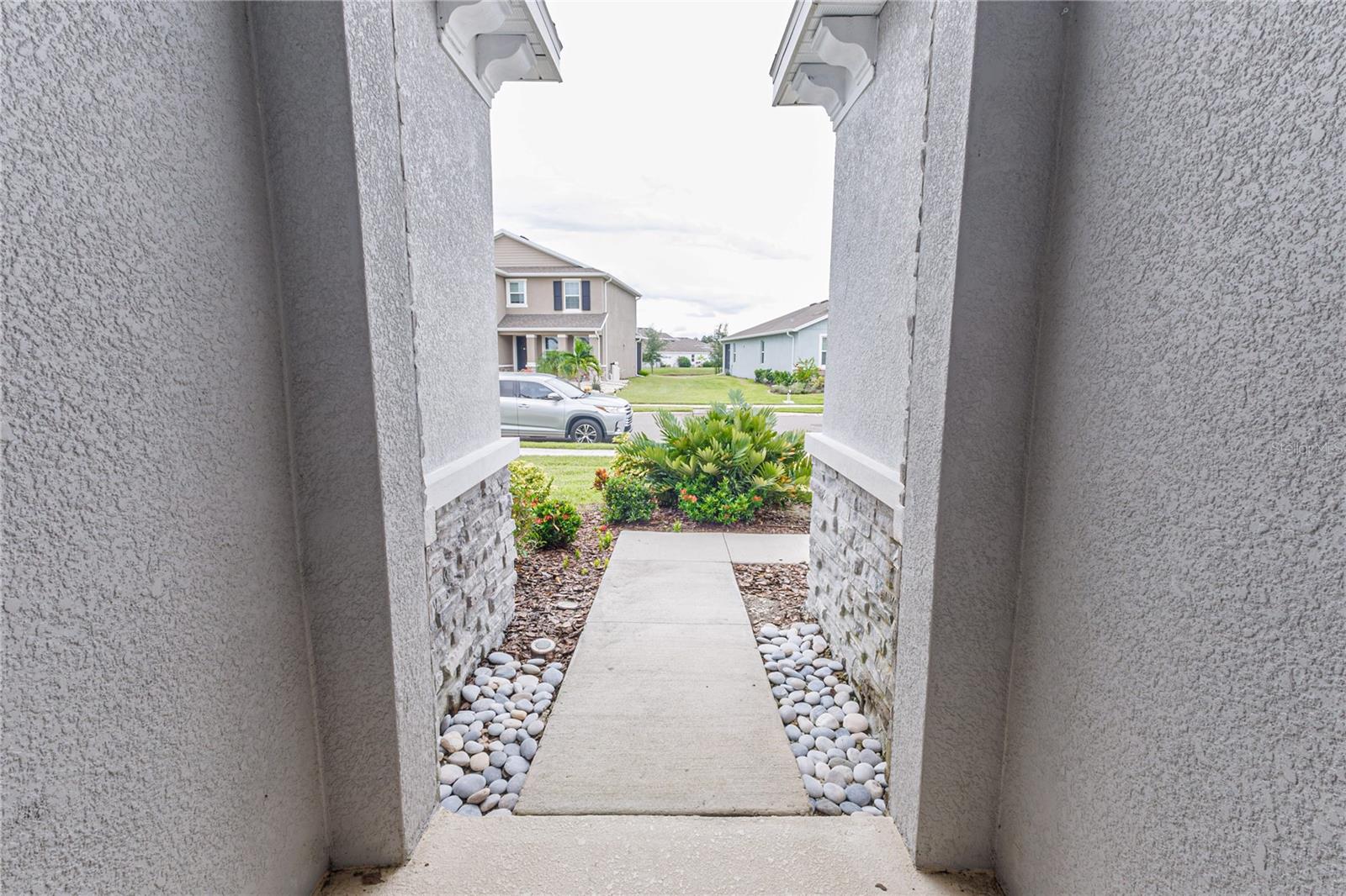5246 GROVE MILL LOOP — photo 4