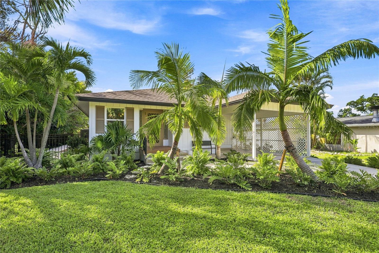 700 LONGBOAT CT — photo 2