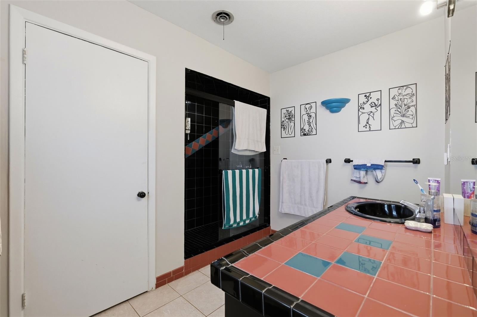 1356 WOODCREST AVE — photo 22