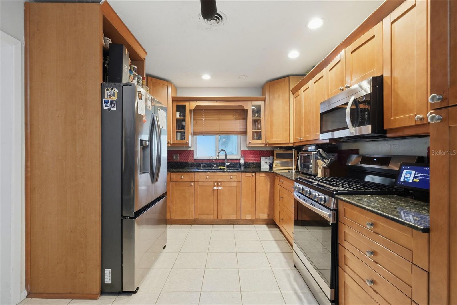 1356 WOODCREST AVE — photo 10